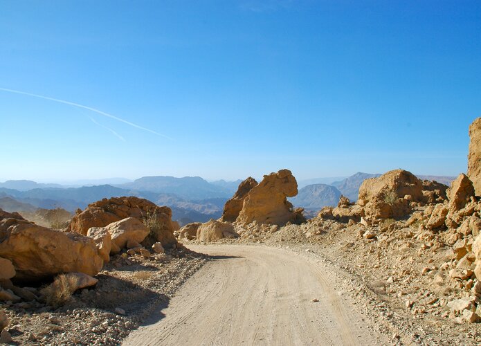 Die Vielfalt der Landschaften mit Felsen, Wüsten, Steppen ist in Oman gross Offroad Oman. | © 4x4 Exploring GmbH