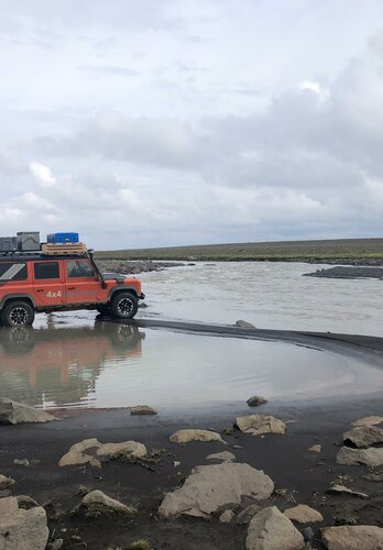 Wasserdurchfahrten sind auf Island nicht selten und sind immer willkommen. Offroad Island | © 4x4 Exploring GmbH 