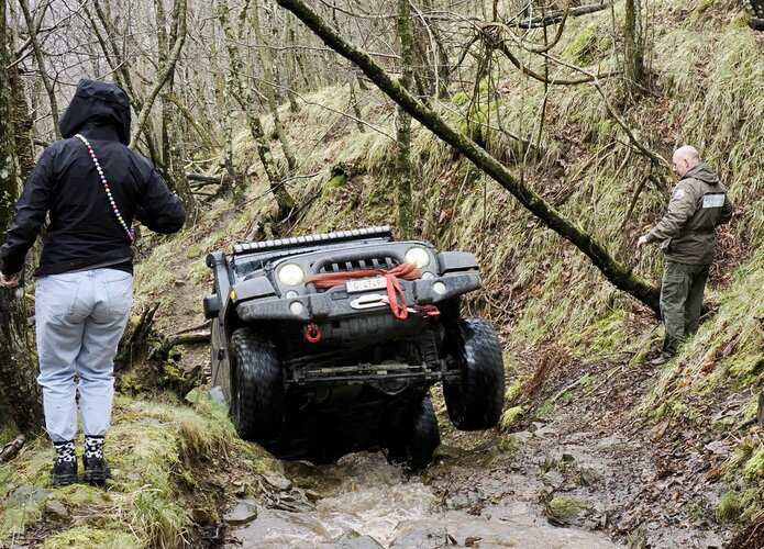 Beim Offroad in der Toskana müssen unzählige extreme Passagen bewältigt werden | © 4x4 Exploring GmbH