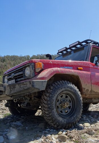 Ganz nach dem Motto Je grober desto besser werden die nächsten Trails angefahren. Offroad Toskana | © 4x4 Exploring GmbH 